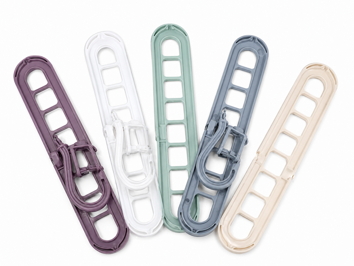 Pack de 5 cabides multifuncionais que economizam espaço.